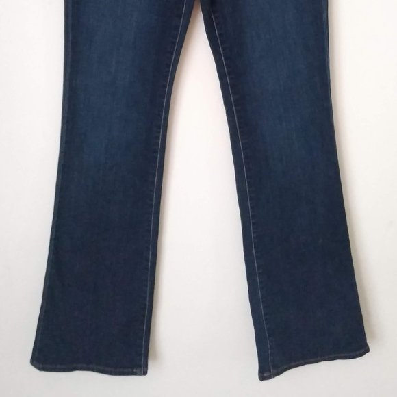 💥 EUC Lucky Brand Sweet'N Low Dark Wash Jeans - Picture 6 of 6